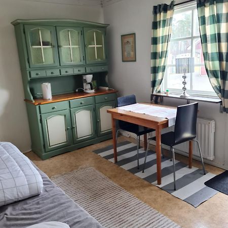Bromoella Camping O Vandrarhem Экстерьер фото