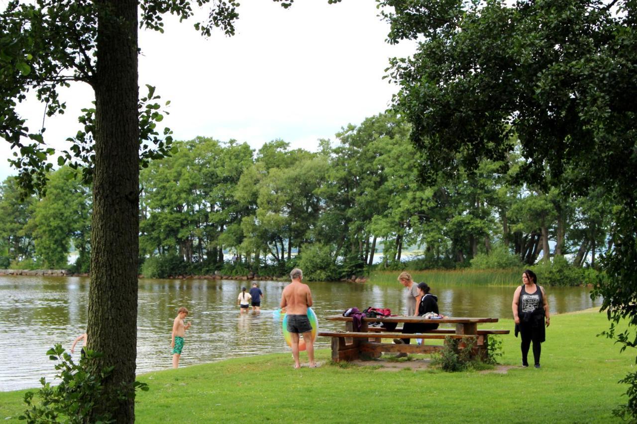 Bromoella Camping O Vandrarhem Экстерьер фото