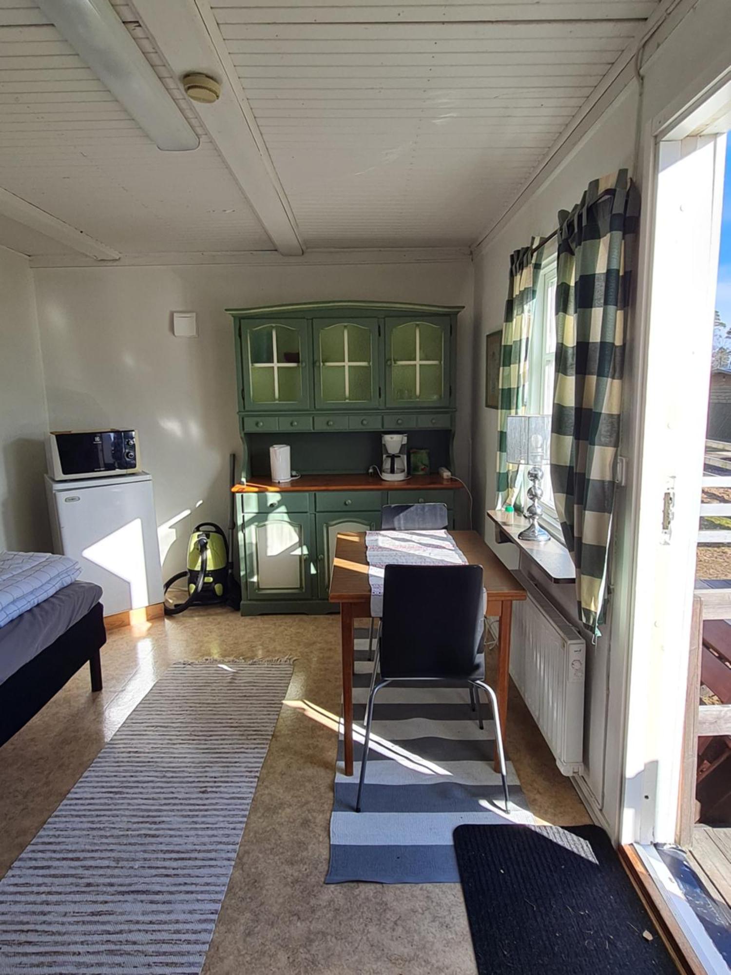 Bromoella Camping O Vandrarhem Экстерьер фото