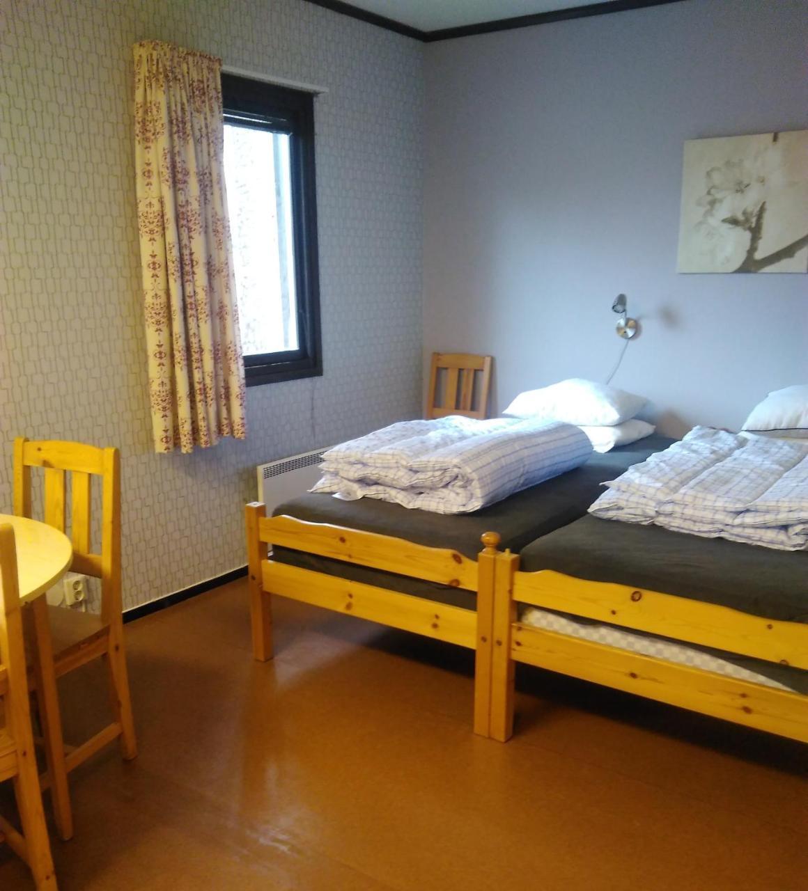 Bromoella Camping O Vandrarhem Экстерьер фото