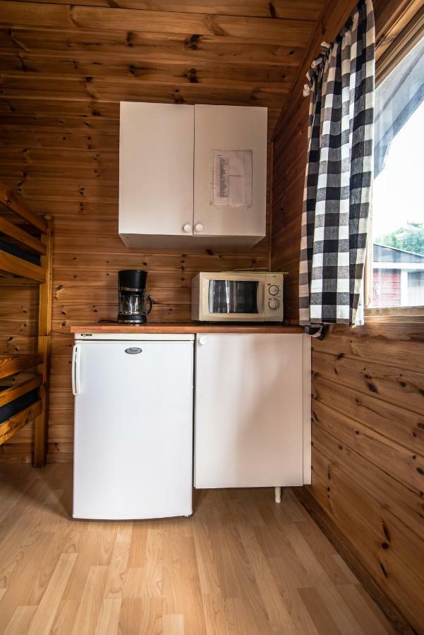 Bromoella Camping O Vandrarhem Экстерьер фото