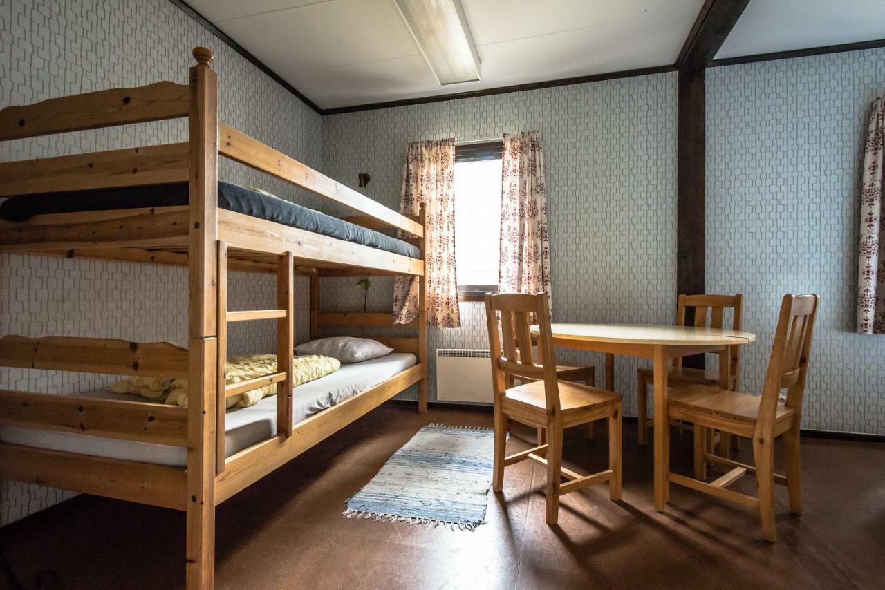 Bromoella Camping O Vandrarhem Экстерьер фото