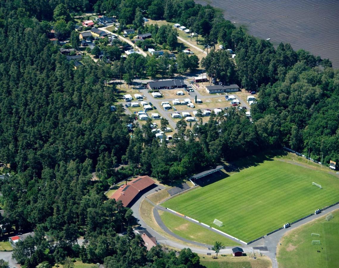 Bromoella Camping O Vandrarhem Экстерьер фото