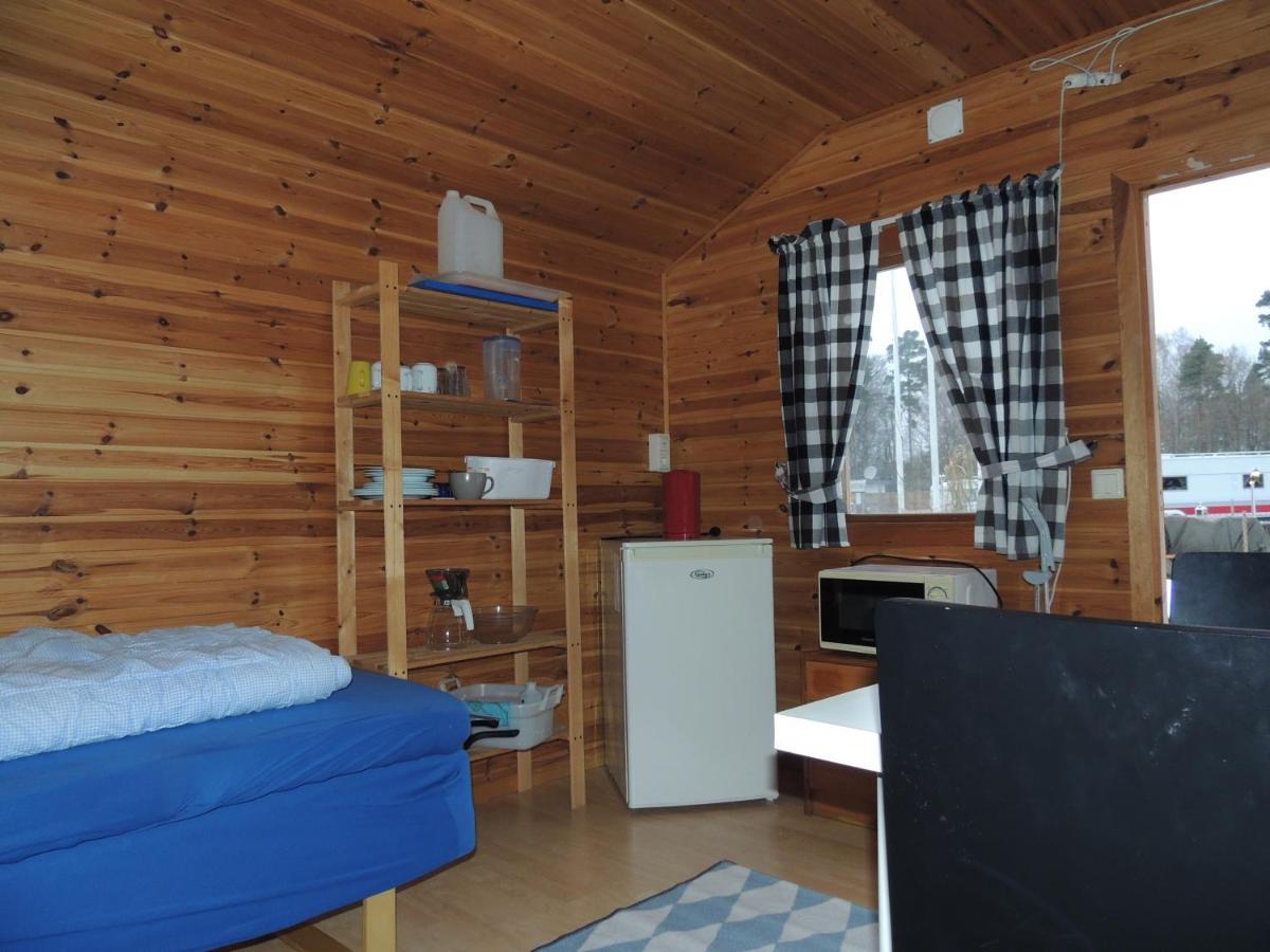 Bromoella Camping O Vandrarhem Экстерьер фото
