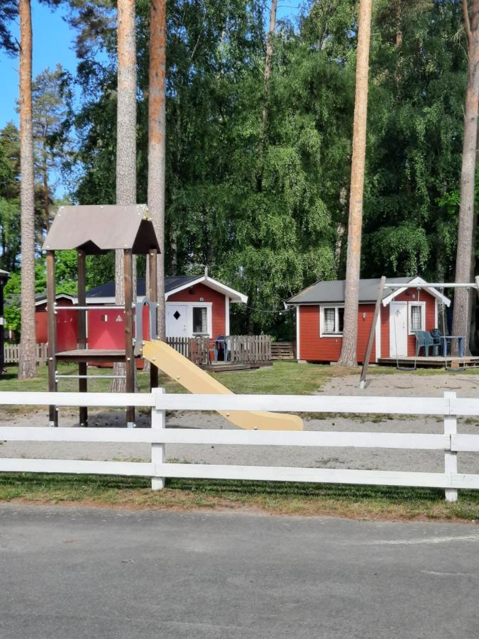 Bromoella Camping O Vandrarhem Экстерьер фото
